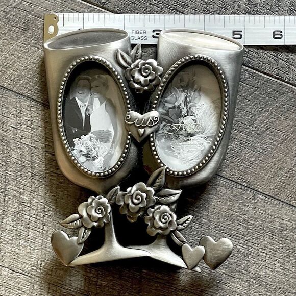 New! Fetco, Metal Champagne Glasses, Picture Frame. 6in. x 5 in. Total. - Picture 5 of 5